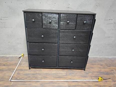 Gunaito 10-Drawer Dressers